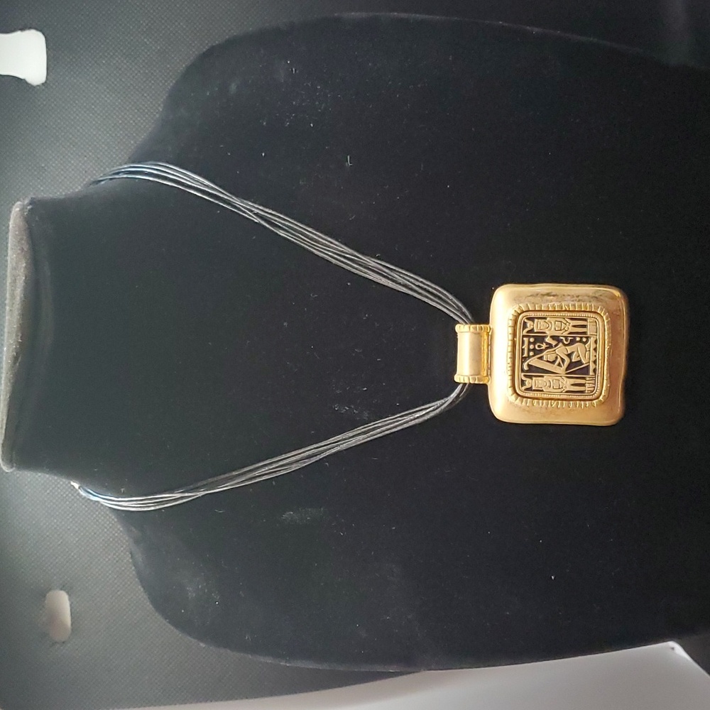 Necklace - Picture 5 of 5